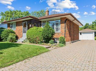 68 Beacham Cres, Toronto, ON M1T 1N1