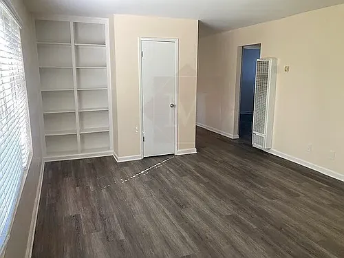 1130 San Andres St #7 Photo 1