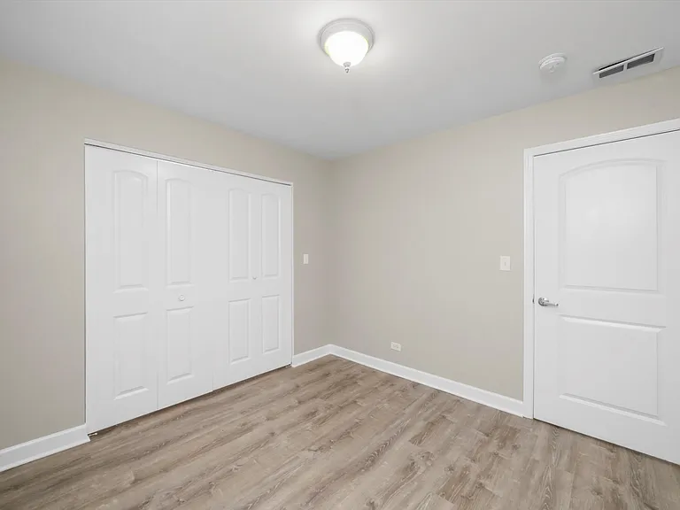 3423 Ridgeland Ave #101 — Photo 20