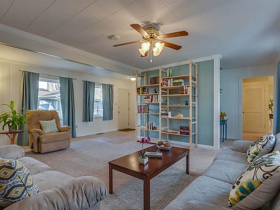 4th image of 1142 Helmen Dr