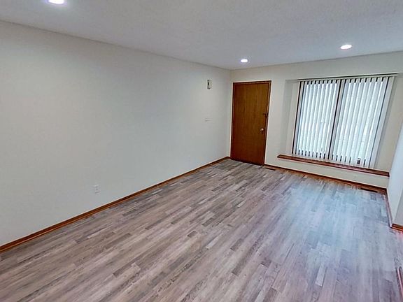 4th image of 4312 50th St