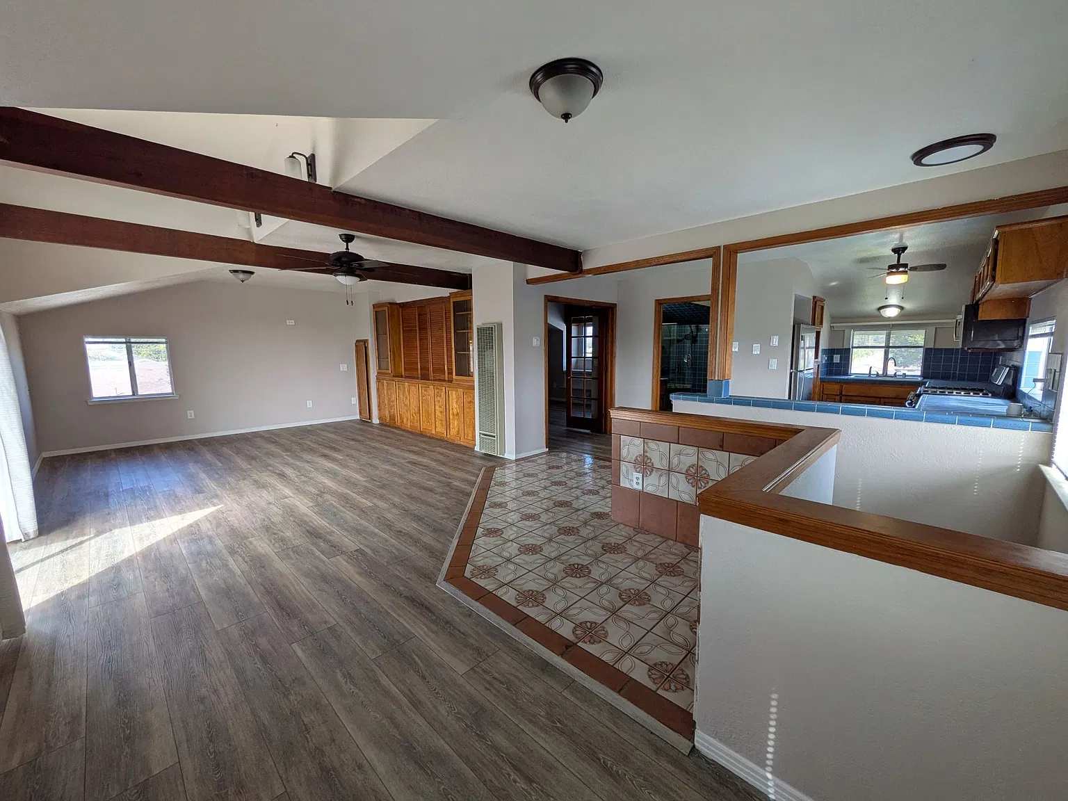 1 bed, $2,100 — Photo 2