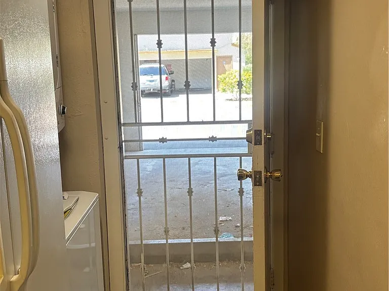 1470 Elizabeth Ave #3 — Photo 7