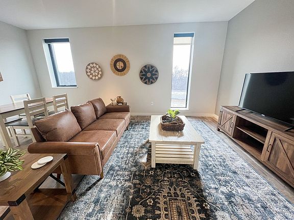 4th image of 2342 Sweet Parkway Rd #102