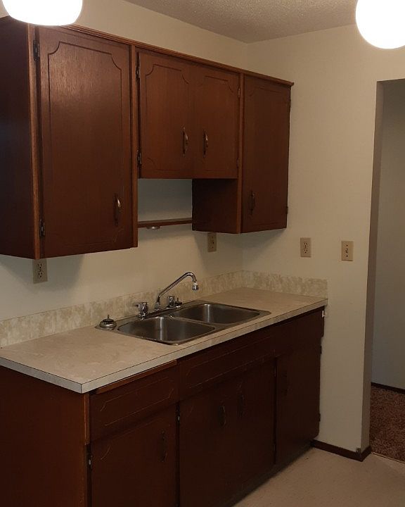 1st image of 4413 51st Ave #2