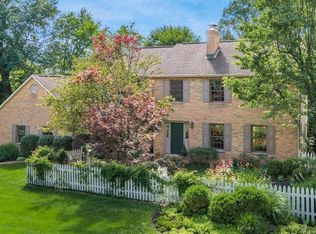 31 Thomas Rd, Granville, OH 43023