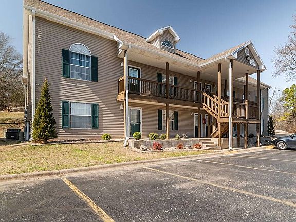 2nd image of 590 Abby Ln Building 59-8