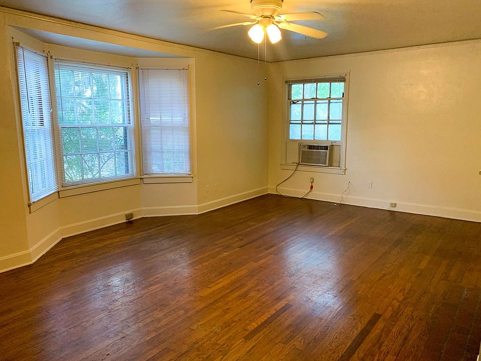 1st image of 205 NE 3rd St #1643-1