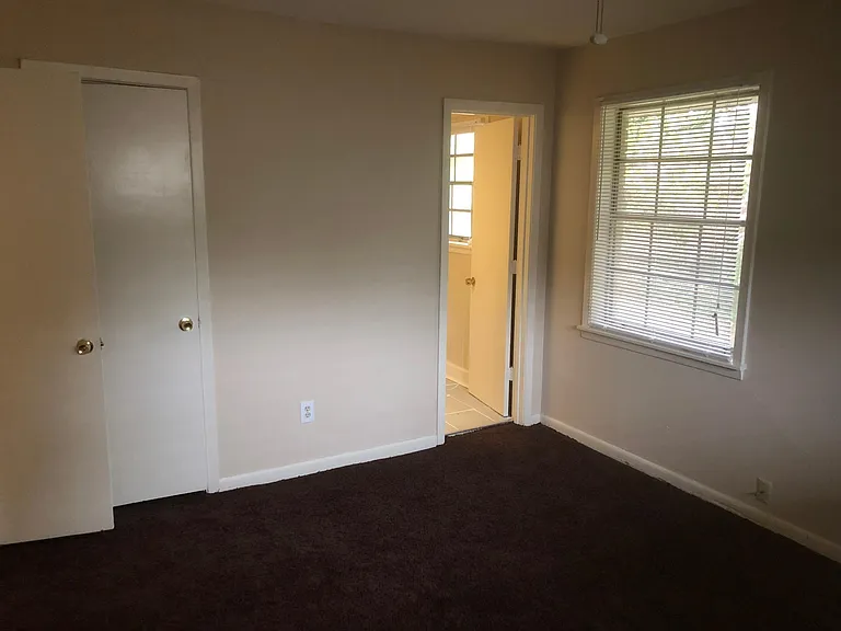 806 Franklin Dr — Photo 12