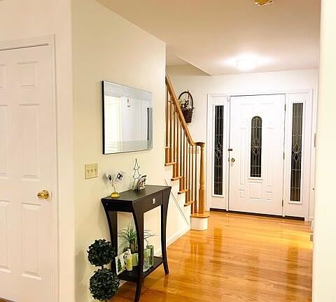 2nd image of 147 Acorn Dr
