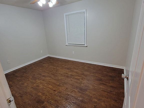 5th image of 1315 Louisville St Unit C