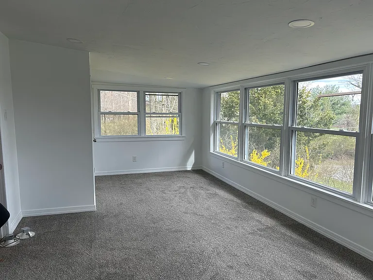 19 Darkes Rd — Photo 8