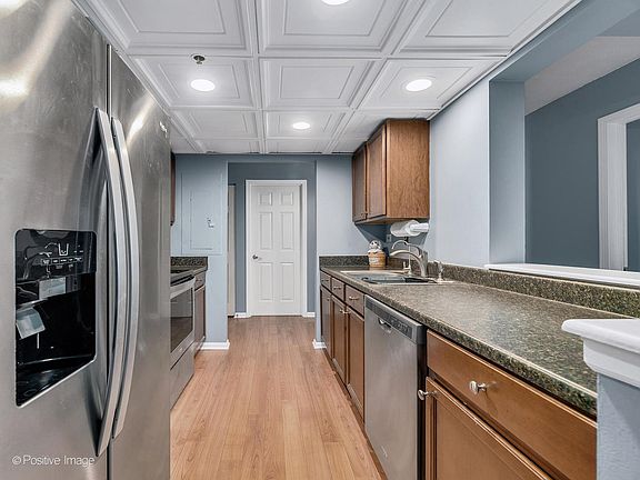 2nd image of 1 Bloomingdale Pl APT 422