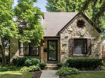 3044 North 86th STREET, Milwaukee, WI, 53222
