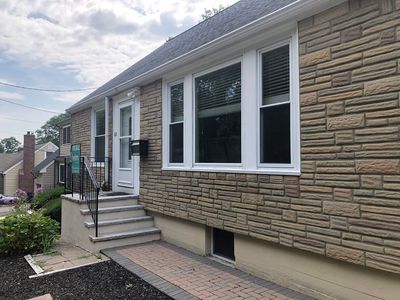 65 Vincent Rd, West Roxbury, MA, 02132