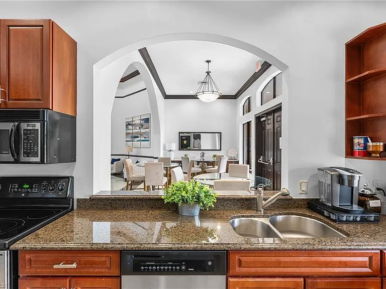 13000 Positano Cir #301 — Photo 13