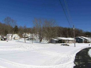 38 Woodland Dr, Peterstown, WV 24963