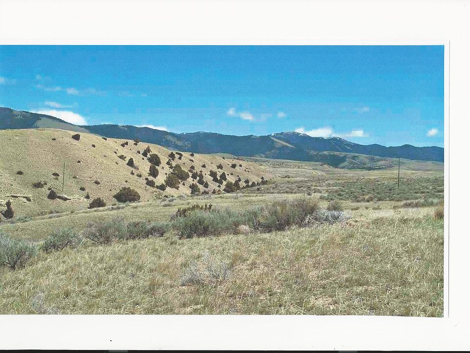 View east Greenhorn MTNS