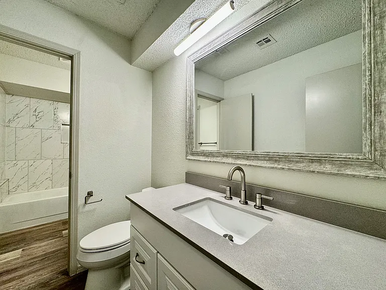 605 NW 138th St — Photo 21