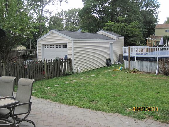 4th image of 68 Horton St