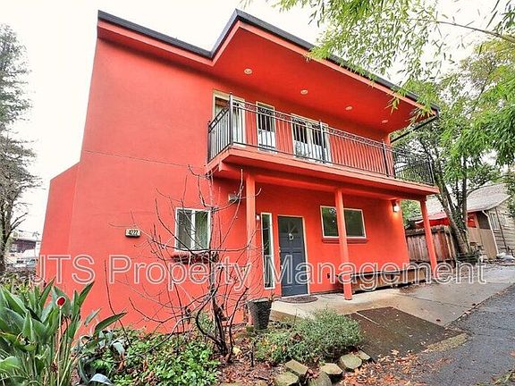 2nd image of 4222 Crestline Ave