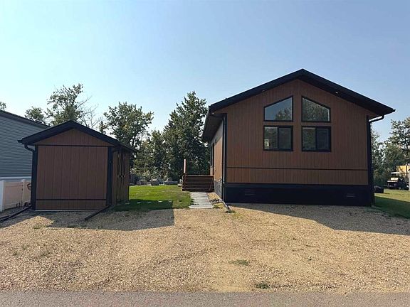 2nd image of 41310 E Range Rd #282-111