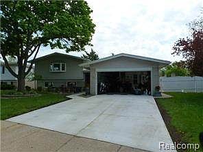 2nd image of 31146 Bretz Dr