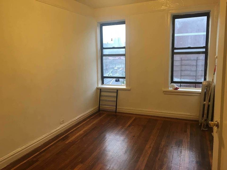 2nd image of 183 W 238th St #32W