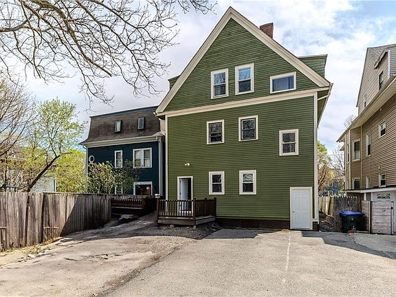 2nd image of 91 Hudson St