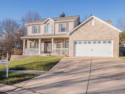 423 Valley Manor Dr, Ballwin, MO, 63021