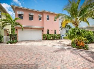 1745 NE 9th St, Fort Lauderdale, FL 33304