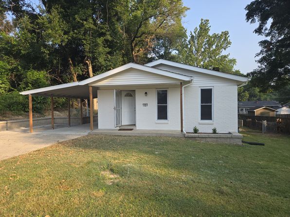 25 Robin Dr