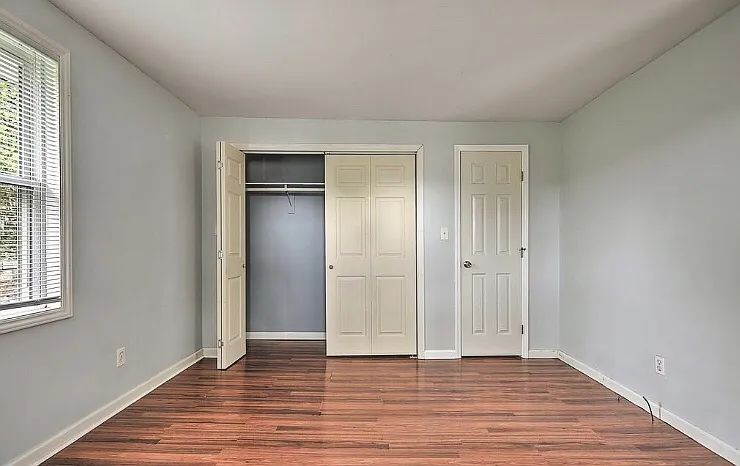 1744 McGee St — Photo 10