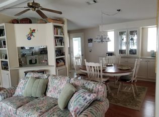 1618 Bay Meadows Ln, Lady Lake, FL 32159