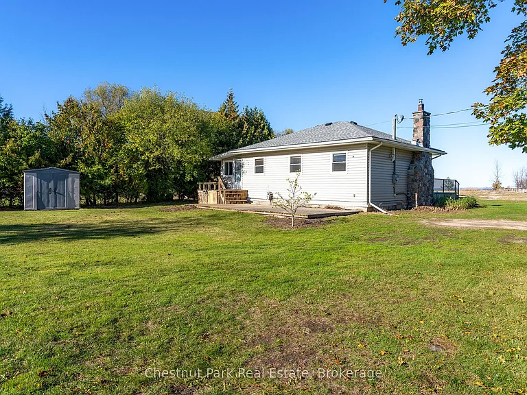 35 Saint Clair St — Photo 3
