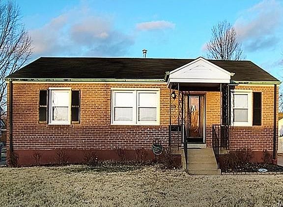 Well maintained all brick home on quiet street!