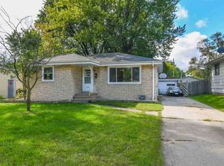 1250 Vanderbraak St, Green Bay, WI 54302