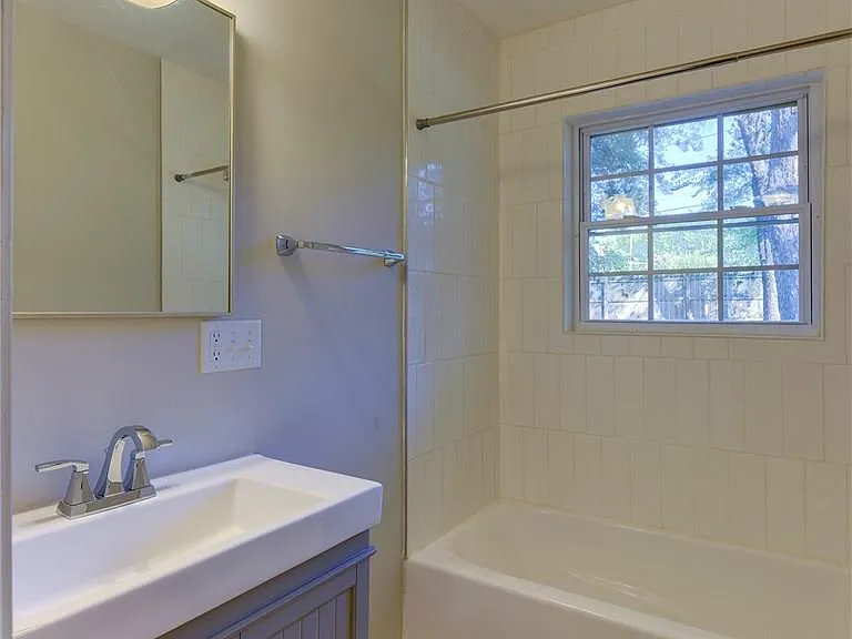 813 Sunnyside Ave — Photo 19