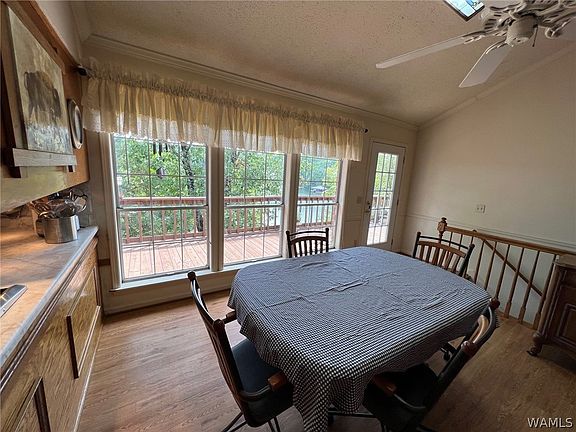 3rd image of 15651 Compass Dr