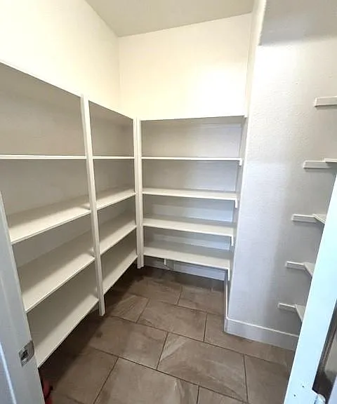 1043 Saltbush Ln — Photo 10