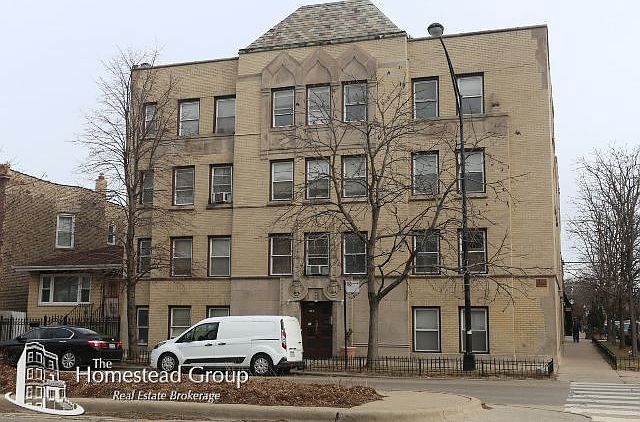 1st image of 5300 N Ashland Ave #303