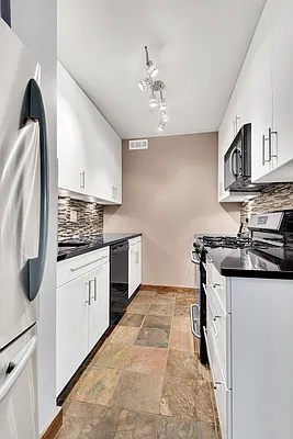 Sold by Douglas Elliman | media 16