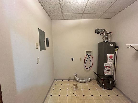 4th image of 1424 10th Ave SE #3