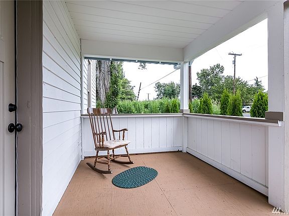 Front Porch Living!