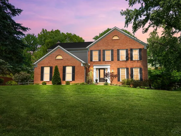 572 Common Wealth Dr, Cincinnati, OH 45244