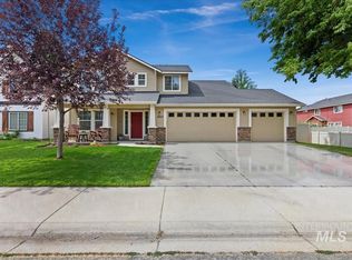 3663 S Ascaino Ave, Meridian, ID 83642