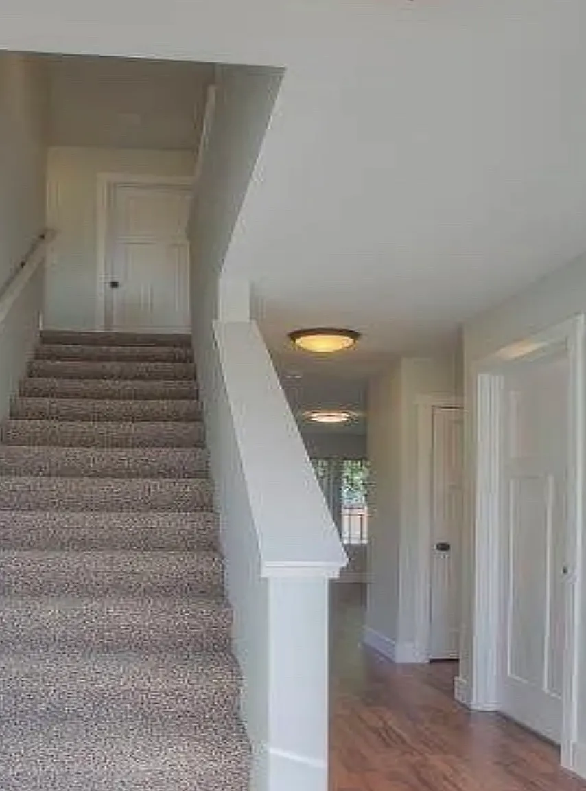 4 bed, 2.5 bath, 1745 sqft, $2,900 — Photo 2