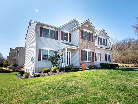 4th image of 2102 Eagles Landing Dr