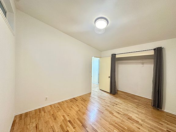 1st bedroom - large closet