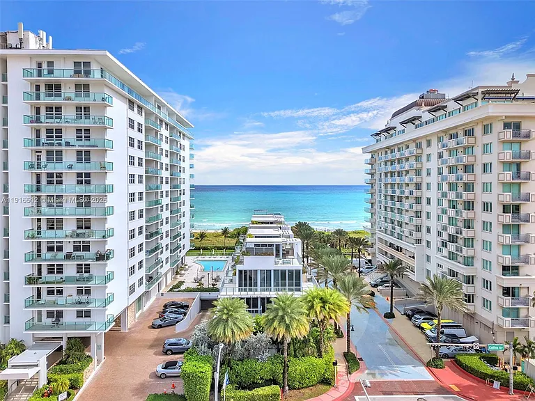 9501 Collins Ave #1 — Photo 6